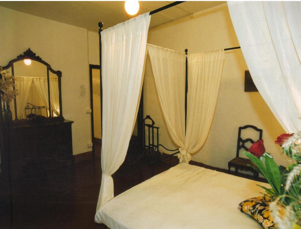 Agriturismo Olivazzi Quattordio Bilik gambar